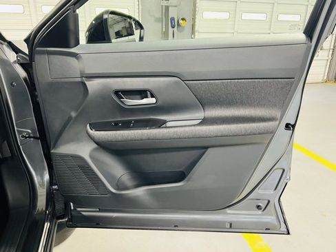 New 2026 Nissan Kicks SV image 31