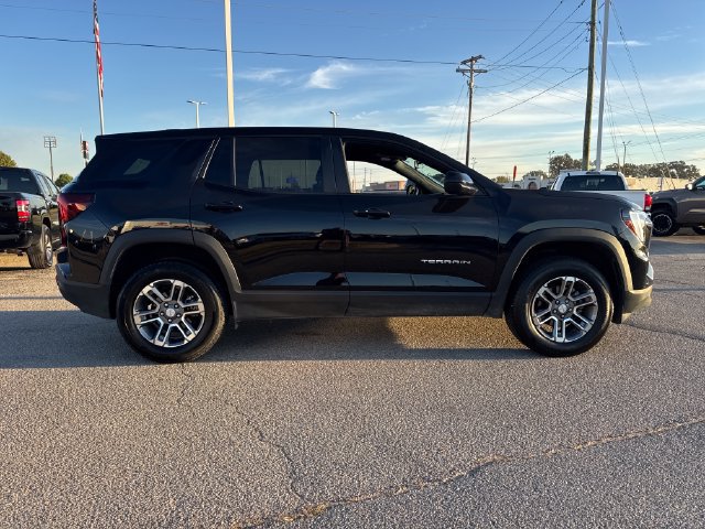Used 2026 GMC Terrain Elevation FWD image 9