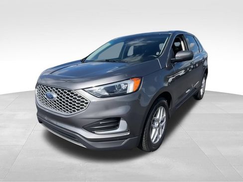 Used 2023 Ford Edge SEL AWD/4WD image 4