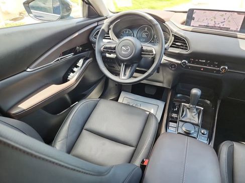 Certified 2025 MAZDA CX-30 2.5 Turbo w/ Premium Package image 12