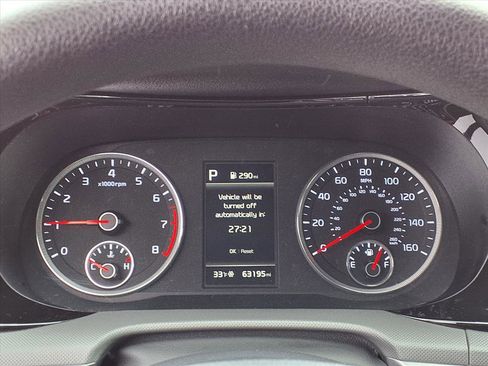 Used 2022 Kia K5 LXS image 16