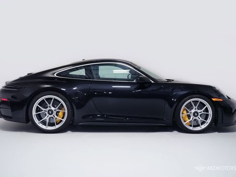Used 2026 Porsche 911 GT3 RWD image 3