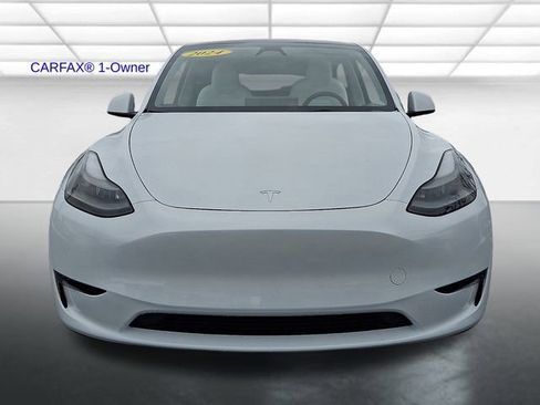Used 2024 Tesla Model Y Long Range image 2