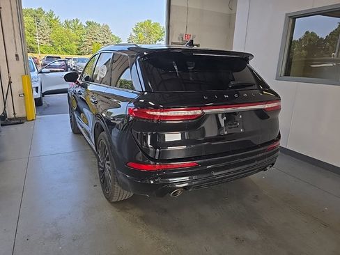 Used 2022 Lincoln Corsair Reserve AWD/4WD image 3