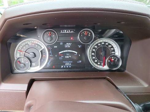 Used 2016 RAM 2500 Laramie w/ Convenience Group AWD/4WD image 19
