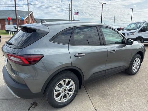 New 2026 Ford Escape Active w/ Tech Pack #1 AWD/4WD image 7