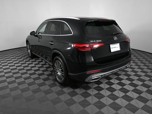 Certified 2024 Mercedes-Benz GLC 300 4MATIC image 4