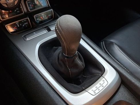 Used 2015 Chevrolet Camaro SS w/ SS Performance Package RWD image 14