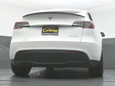 Used 2022 Tesla Model Y Performance AWD/4WD image 46