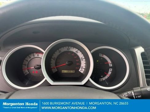 Used 2015 Toyota Tacoma PreRunner w/ SR5 Package RWD image 20