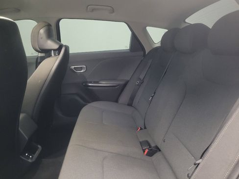 Used 2025 Kia K4 FWD image 18