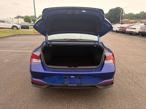 Certified 2023 Hyundai Elantra SEL FWD image 26