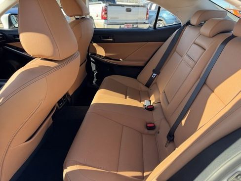 Used 2017 Lexus IS 200t w/ Premium Package image 12