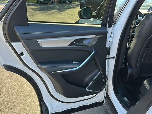 Certified 2025 Jaguar F-PACE R-Dynamic S image 19