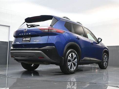 Used 2022 Nissan Rogue SV w/ SV Premium Package AWD/4WD image 24