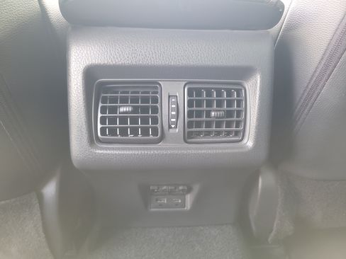 Used 2026 Toyota Camry XLE FWD image 15