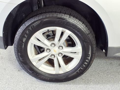 Used 2015 Chevrolet Equinox LT w/ Driver Convenience Package FWD image 6