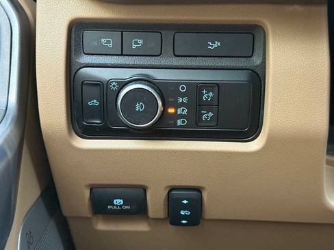 Used 2024 Ford F350 Lariat w/ Lariat Ultimate Package AWD/4WD image 10