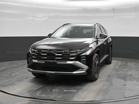 New 2026 Hyundai Tucson Limited AWD/4WD image 3