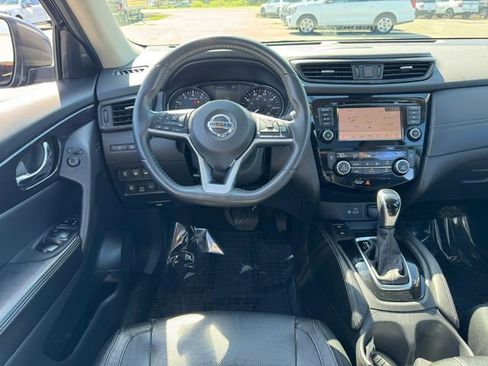 Used 2019 Nissan Rogue SL w/ Premium Package AWD/4WD image 12