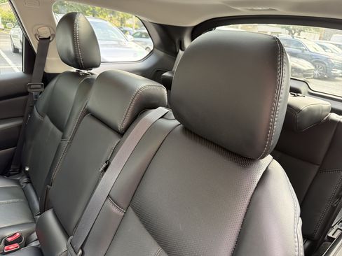 Used 2020 Nissan Pathfinder Platinum w/ Cargo Package AWD/4WD image 29