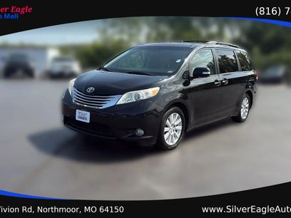 Used 2013 Toyota Sienna Limited w/ Premium Pkg