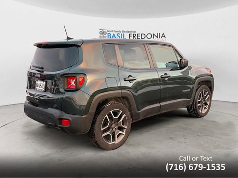 Used 2021 Jeep Renegade Sport image 5