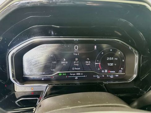 Used 2025 GMC Sierra 1500 SLT AWD/4WD image 14
