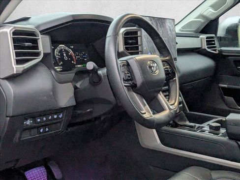 Used 2024 Toyota Tundra Limited image 2