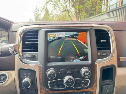 Used 2018 RAM 2500 Longhorn w/ Longhorn Southfork Package AWD/4WD image 19