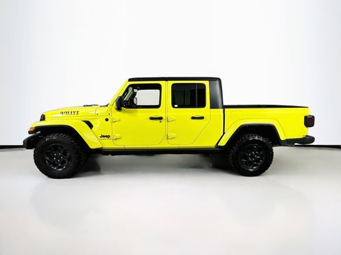 Used 2023 Jeep Gladiator Sport AWD/4WD image 8