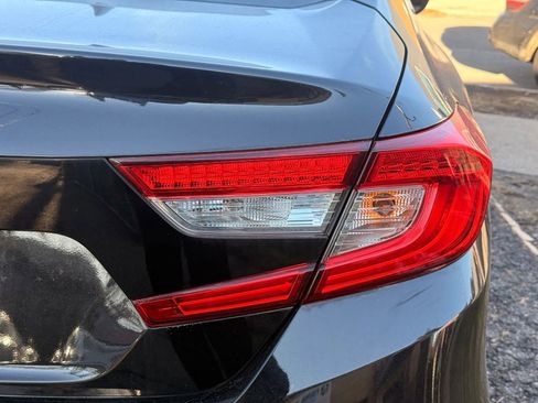 Used 2020 Honda Accord EX image 34