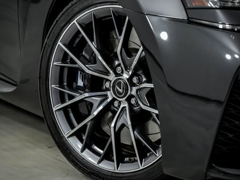 Used 2016 Lexus GS F RWD image 4