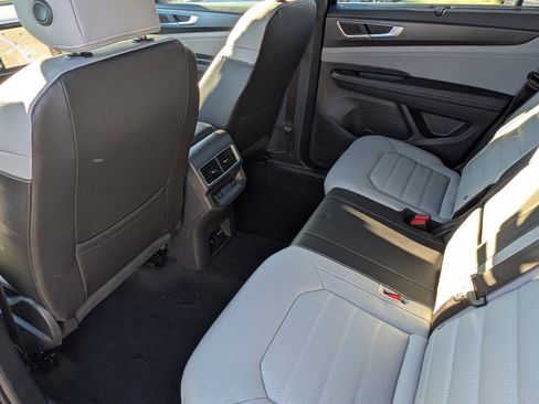 New 2026 Volkswagen Atlas Cross Sport SEL R-Line image 5