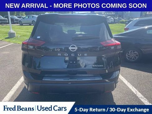 Used 2024 Nissan Rogue SV w/ SV Premium Package AWD/4WD image 6