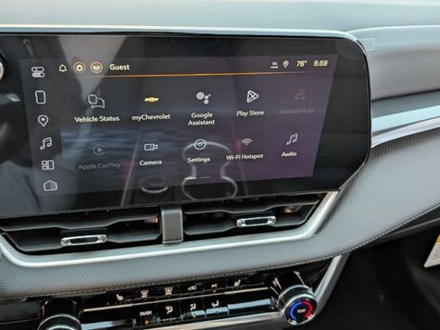 New 2026 Chevrolet Equinox LT FWD image 12