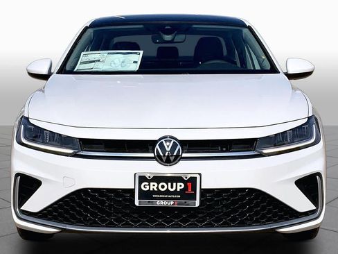 New 2026 Volkswagen Jetta SE FWD image 3