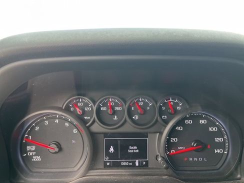 Used 2024 Chevrolet Silverado 1500 Custom image 17