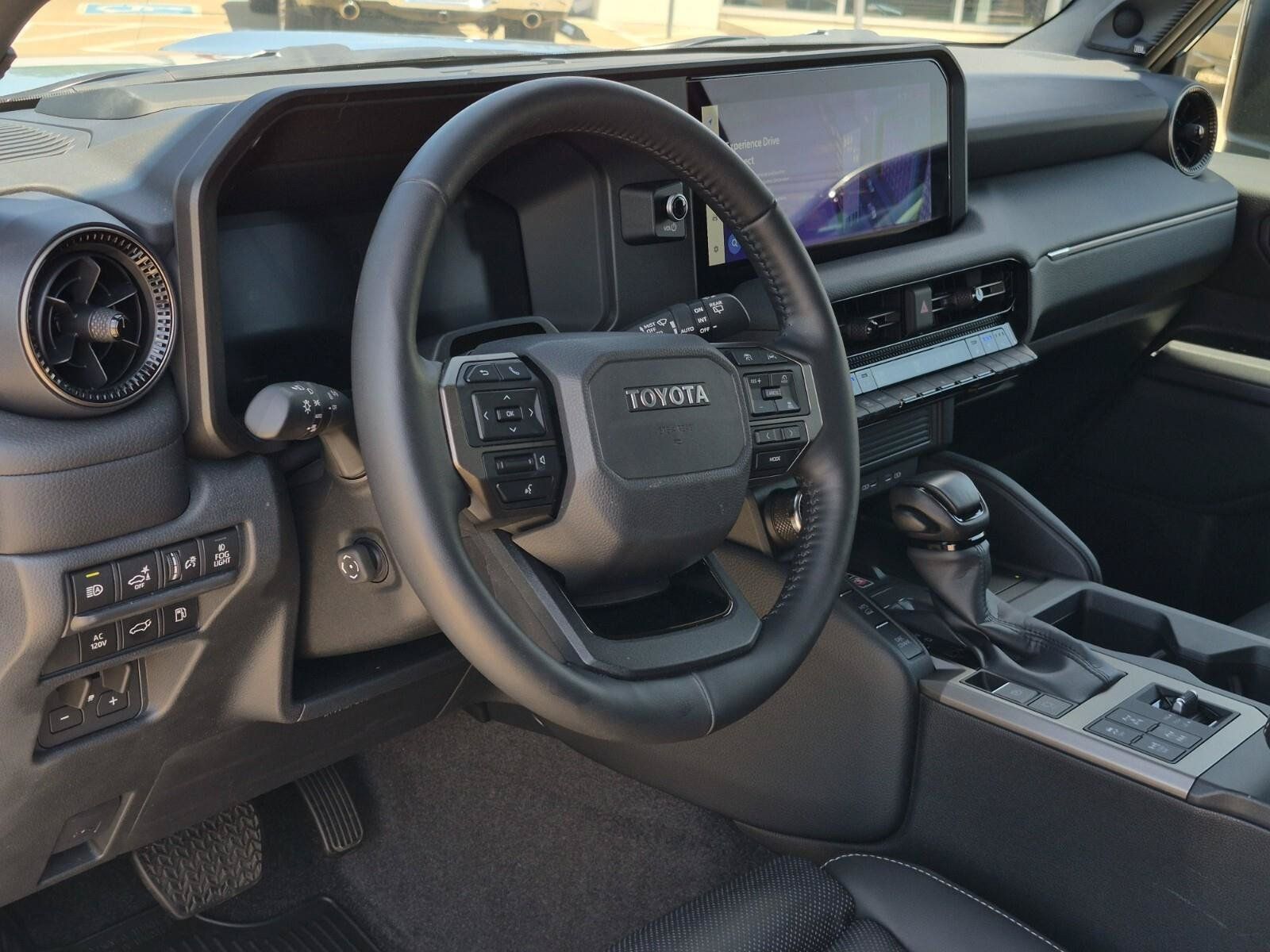 Used 2025 Toyota Land Cruiser w/ Premium Package AWD/4WD image 13