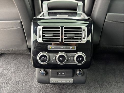 Used 2016 Land Rover Range Rover Long Wheelbase Supercharged image 43