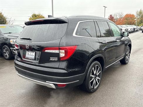 Used 2022 Honda Pilot Touring image 8