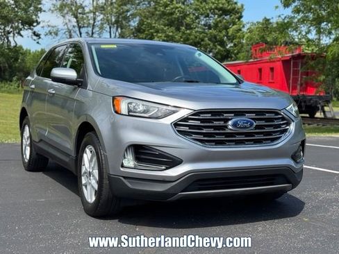 Used 2022 Ford Edge SEL w/ Convenience Package AWD/4WD image 9