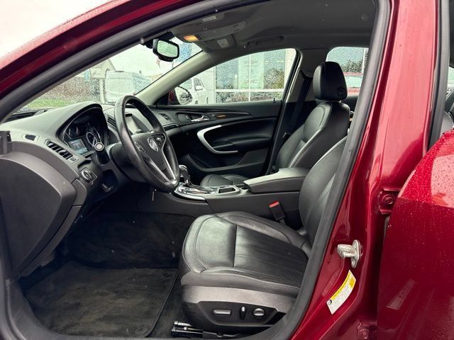 Used 2017 Buick Regal Sport Touring FWD image 12