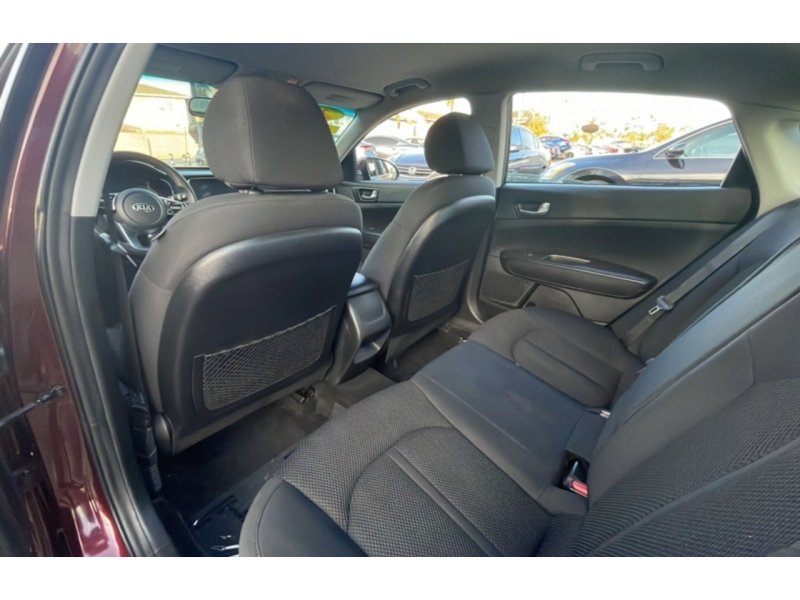 Used 2020 Kia Optima LX FWD image 11