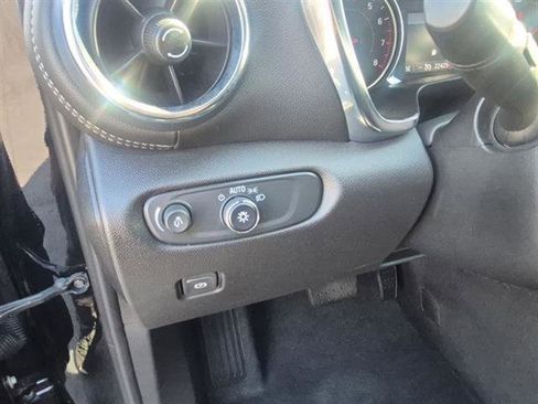 Certified 2025 Chevrolet Blazer LT image 81