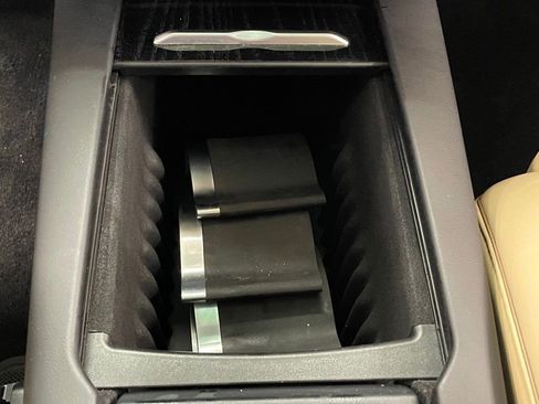 Used 2016 Tesla Model X 90D image 37