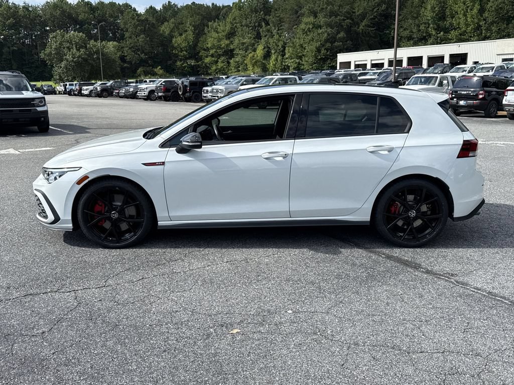 Used 2024 Volkswagen GTI SE FWD image 4