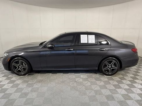 Used 2022 Mercedes-Benz E 350 Sedan image 3
