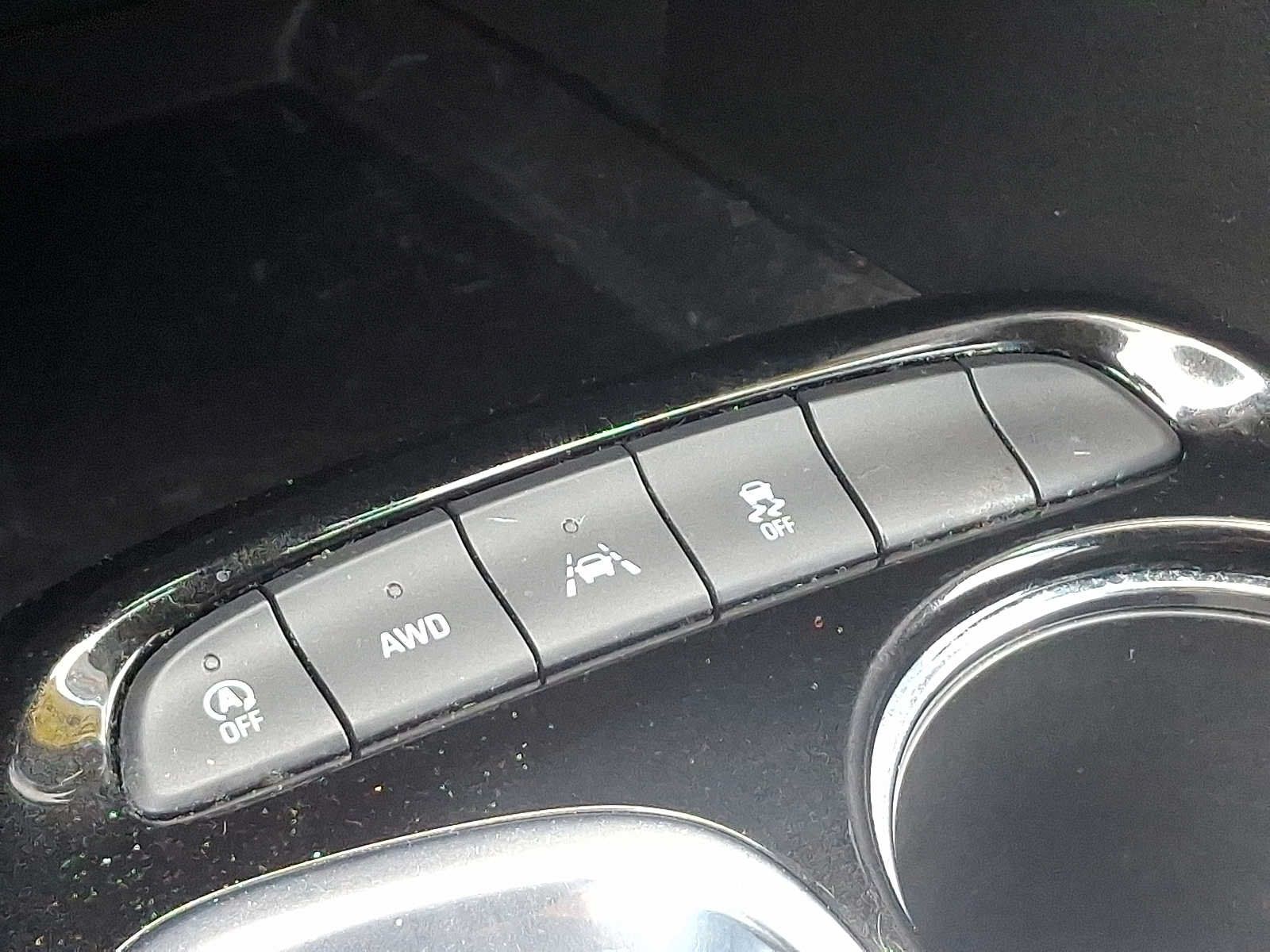 Used 2023 Buick Encore GX Select AWD/4WD image 25