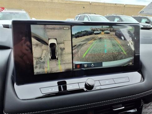 New 2025 Nissan Rogue Platinum w/ Platinum Premium Package image 12